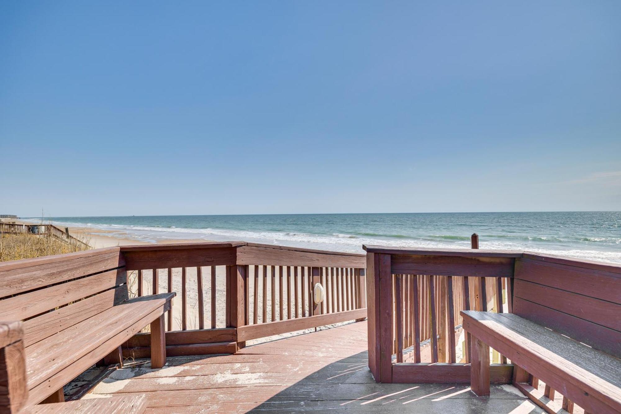 Steps To The Beach Oceanfront Condo With Lanai! North Topsail Beach Kültér fotó